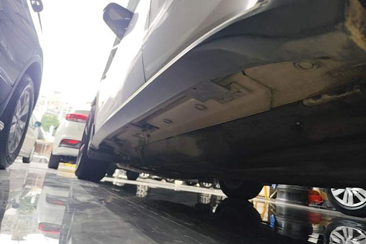 Used Honda Vezel 2017 1.5L CVT 2WD Comfort Model Left Side Sill