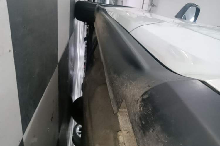 Used Honda Vezel 2017 1.5L CVT 2WD Comfort Model Left Side Sill