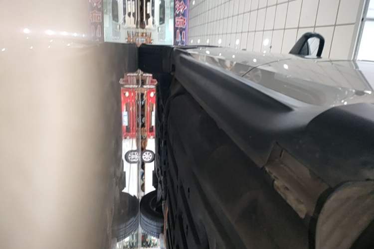 Used Honda Vezel 2017 1.5L CVT 2WD Comfort Model Left Side Sill
