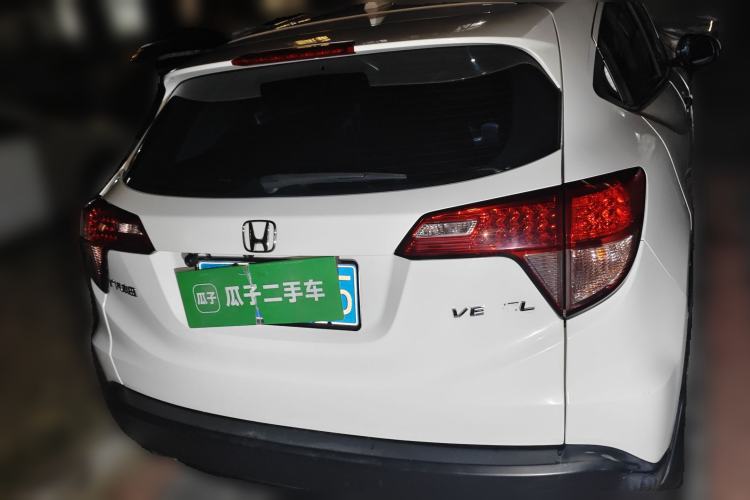 Used Honda Vezel 2017 1.5L manual two-wheel drive Comfort trim level Rear