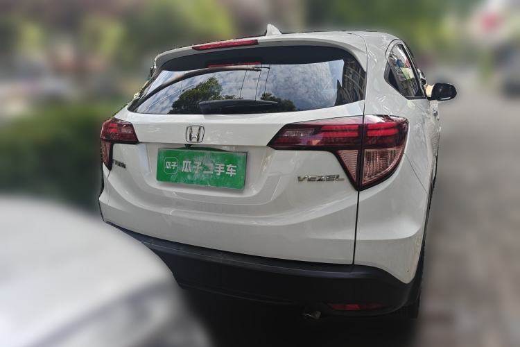 Used Honda Vezel 2017 1.8L CVT Front-Wheel Drive Pioneer Edition Rear