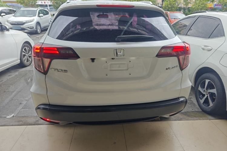 Used Honda Vezel 2017 1.5L CVT 2WD Comfort Model Rear