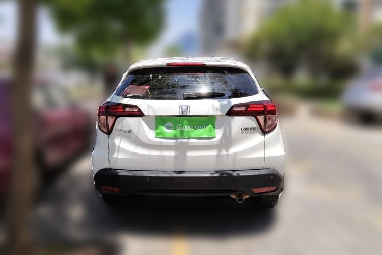 Used Honda Vezel 2017 1.8L CVT Front-Wheel Drive Pioneer Edition Rear