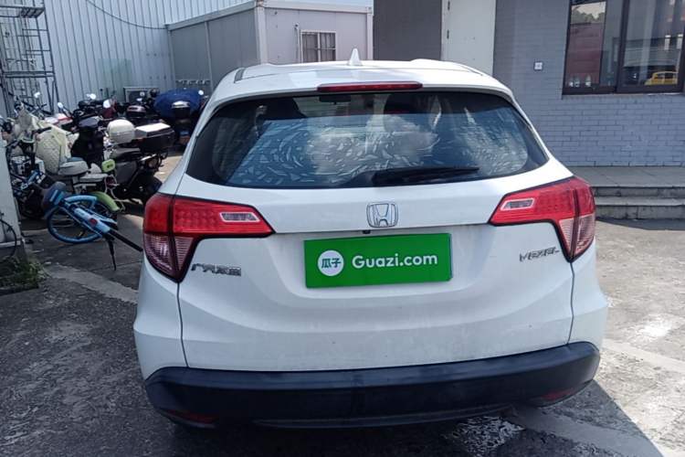 Used Honda Vezel 2017 1.5L CVT 2WD Comfort Model Rear