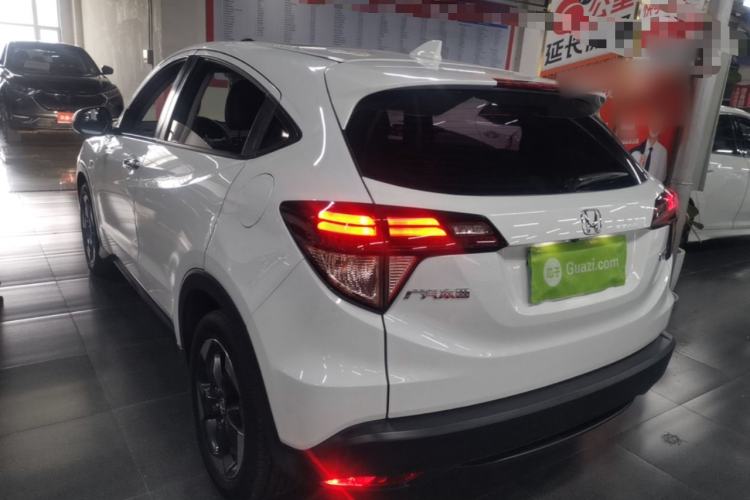 Used Honda Vezel 2017 1.8L CVT Front-Wheel Drive Pioneer Edition Rear Left 45 Deg
