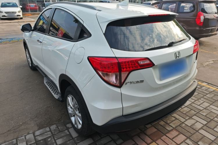 Used Honda Vezel 2017 1.5L CVT 2WD Comfort Model Rear Left 45 Deg