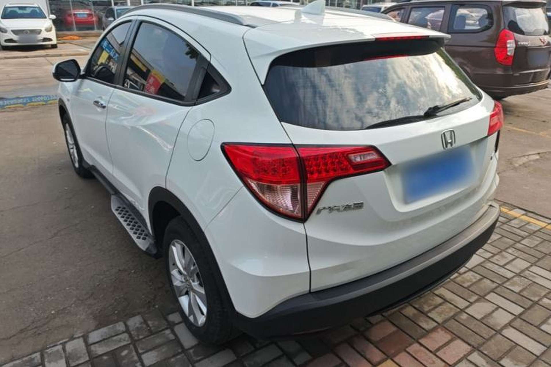 Used Honda Vezel 2017 1.5L CVT 2WD Comfort Model Rear Left 45 Deg