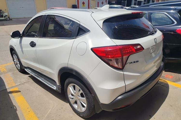 Used Honda Vezel 2017 1.5L CVT 2WD Comfort Model Rear Left 45 Deg