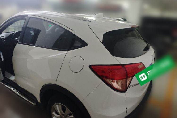 Used Honda Vezel 2017 1.5L CVT 2WD Comfort Model Rear Left 45 Deg