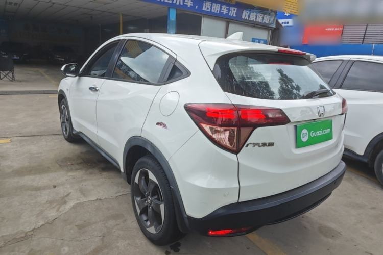 Used Honda Vezel 2017 1.8L CVT Front-Wheel Drive Pioneer Edition Rear Left 45 Deg