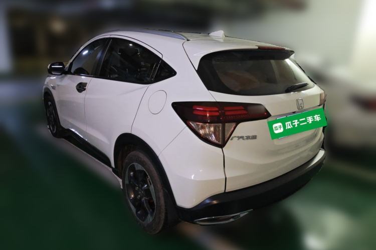 Used Honda Vezel 2017 1.8L CVT Front-Wheel Drive Pioneer Edition Rear Left 45 Deg