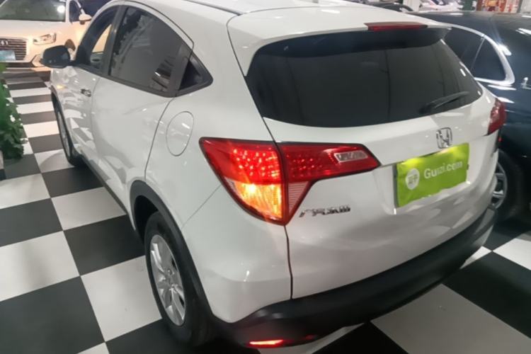 Used Honda Vezel 2017 1.5L CVT 2WD Comfort Model Rear Left 45 Deg