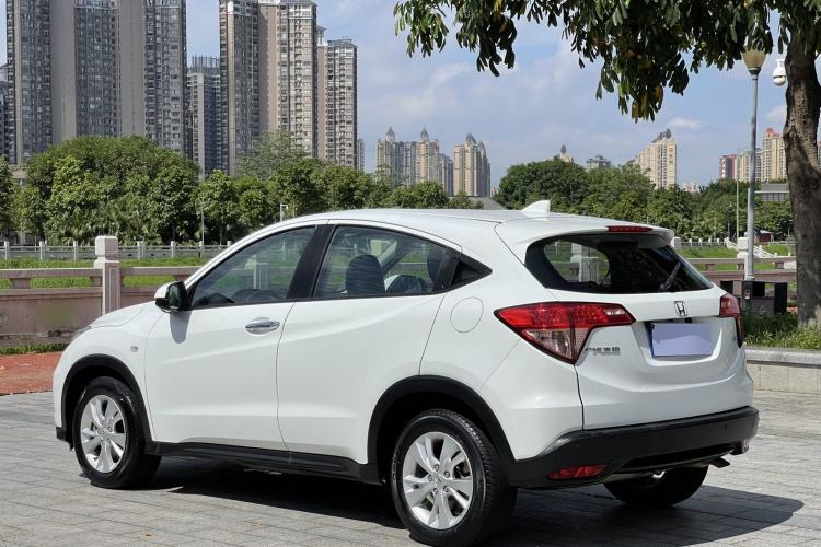 Used Honda Vezel 2017 1.5L CVT 2WD Comfort Model Rear Left 45 Deg