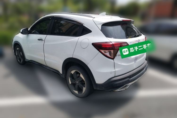 Used Honda Vezel 2017 1.8L CVT Two-Wheel Drive Luxury Model Rear Left 45 Deg