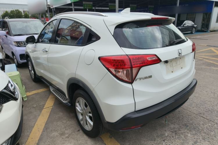 Used Honda Vezel 2017 1.5L CVT 2WD Comfort Model Rear Left 45 Deg