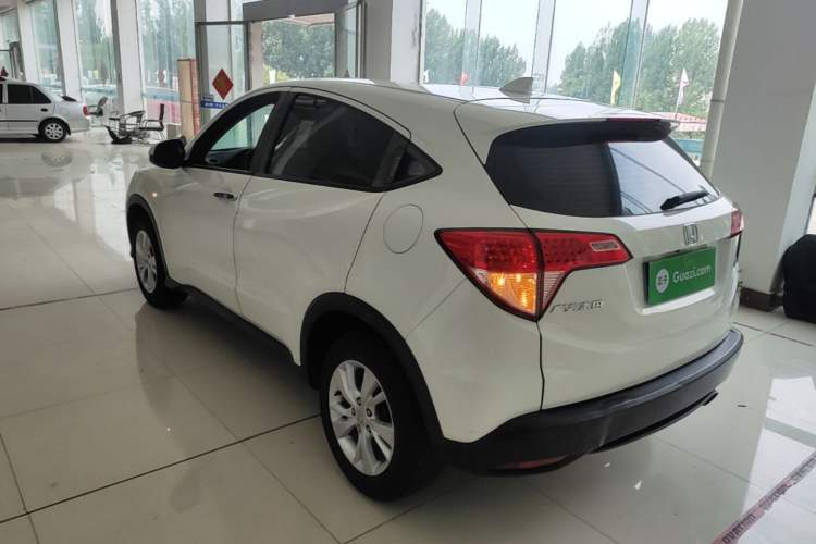 Used Honda Vezel 2017 1.5L CVT 2WD Comfort Model Rear Left 45 Deg