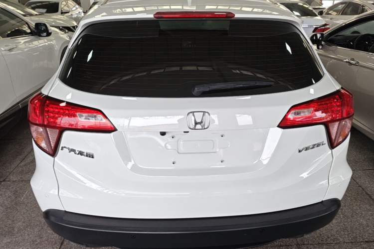 Used Honda Vezel 2017 1.5L CVT 2WD Comfort Model Rear
