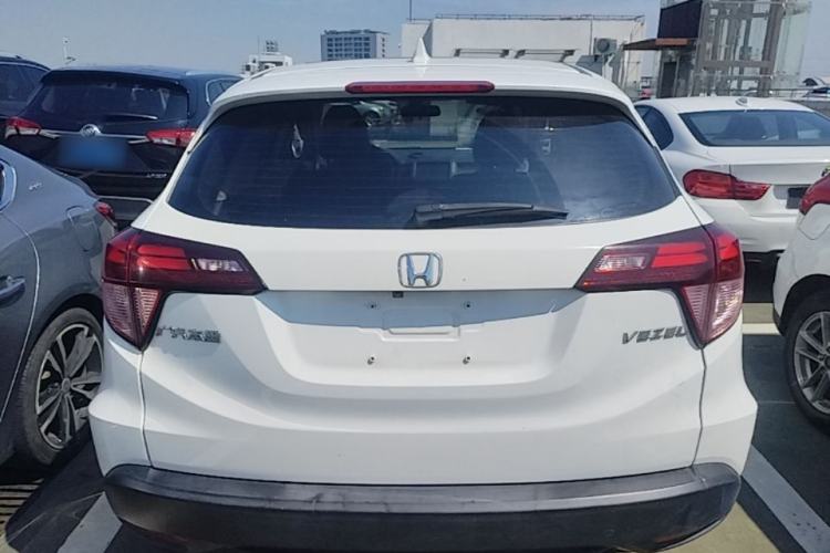 Used Honda Vezel 2017 1.8L CVT Front-Wheel Drive Pioneer Edition Rear