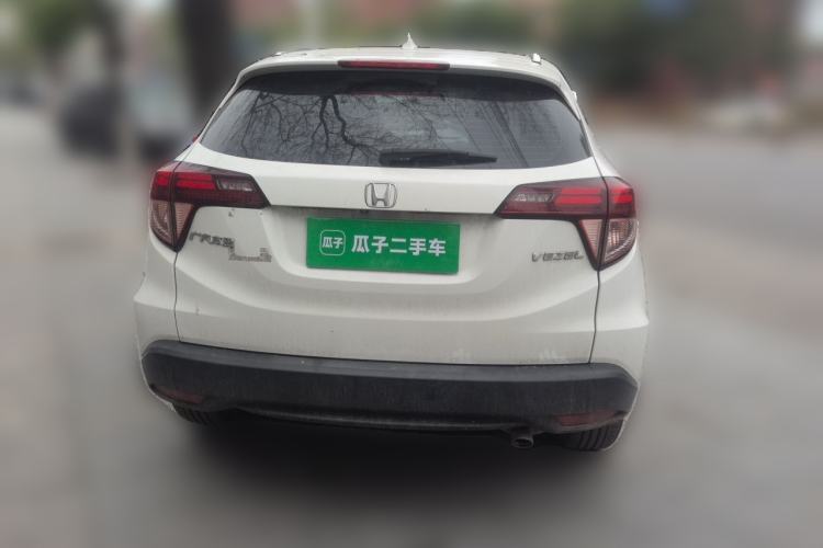 Used Honda Vezel 2017 1.8L CVT Front-Wheel Drive Pioneer Edition Rear