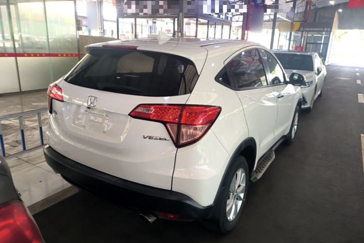 Used Honda Vezel 2017 1.5L CVT 2WD Comfort Model Rear Right 45 Deg