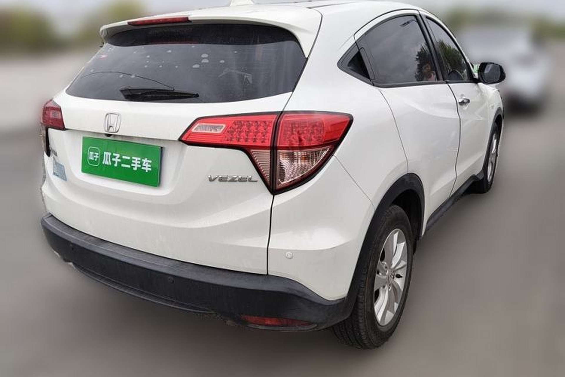 Used Honda Vezel 2017 1.5L CVT 2WD Comfort Model Rear Right 45 Deg