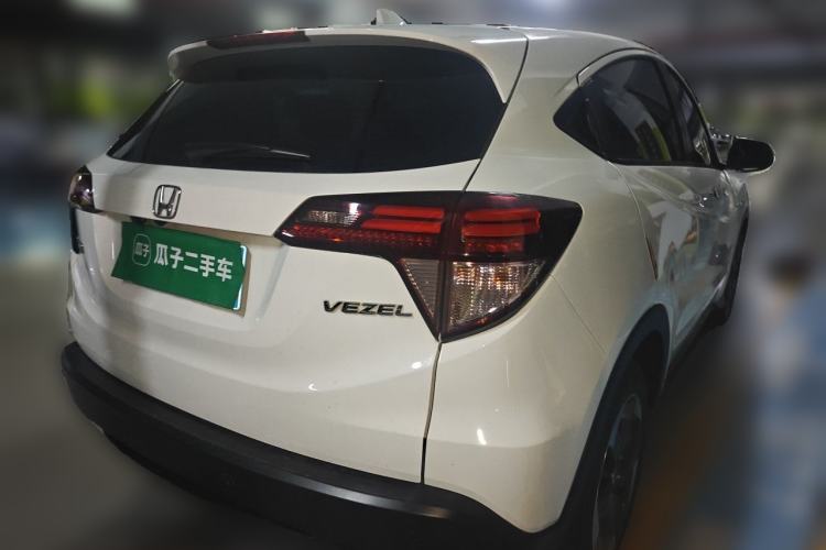Used Honda Vezel 2017 1.8L CVT Front-Wheel Drive Pioneer Edition Rear Right 45 Deg