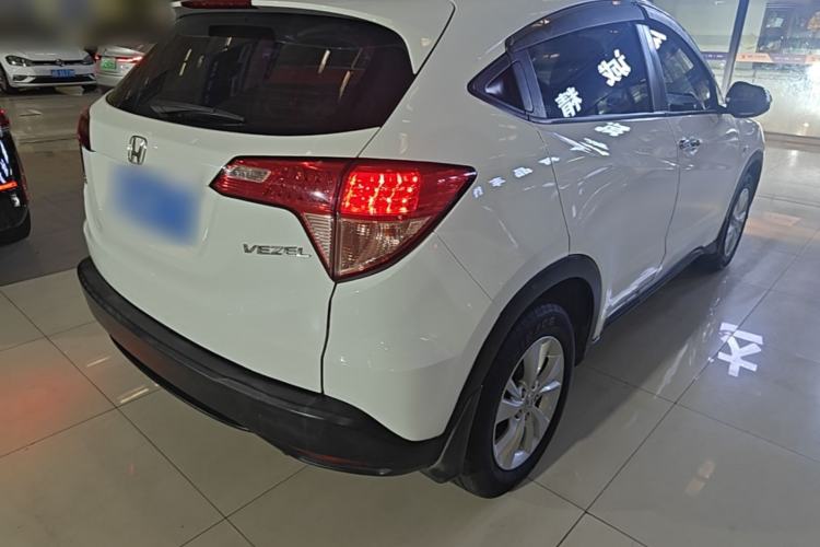 Used Honda Vezel 2017 1.5L CVT 2WD Comfort Model Rear Right 45 Deg