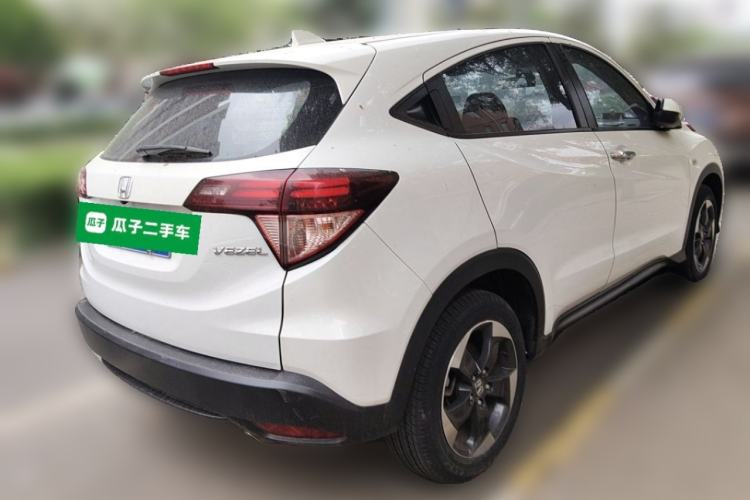 Used Honda Vezel 2017 1.8L CVT Front-Wheel Drive Pioneer Edition Rear Right 45 Deg