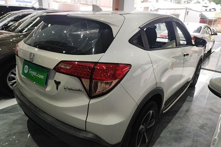 Used Honda Vezel 2017 1.5L CVT 2WD Comfort Model Rear Right 45 Deg