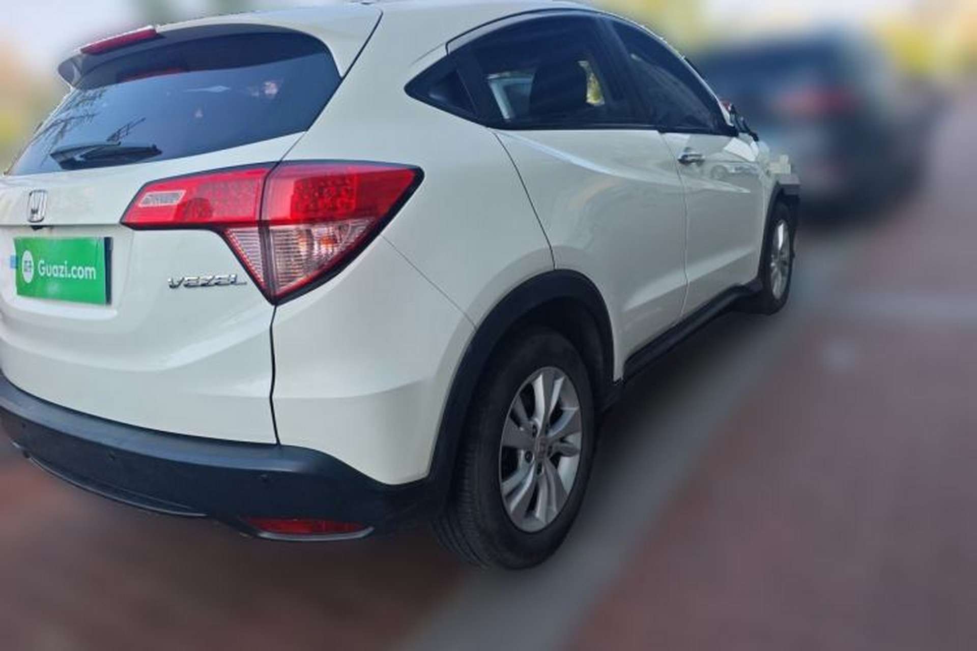 Used Honda Vezel 2017 1.5L CVT 2WD Comfort Model Rear Right 45 Deg