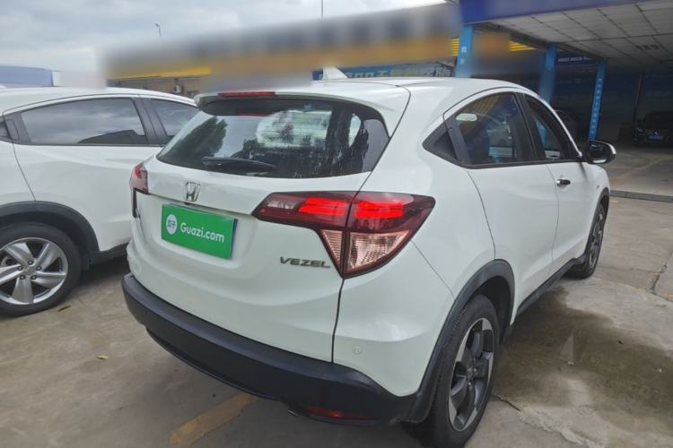 Used Honda Vezel 2017 1.8L CVT Front-Wheel Drive Pioneer Edition Rear Right 45 Deg