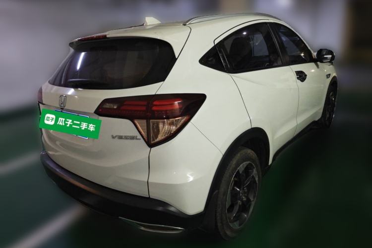 Used Honda Vezel 2017 1.8L CVT Front-Wheel Drive Pioneer Edition Rear Right 45 Deg
