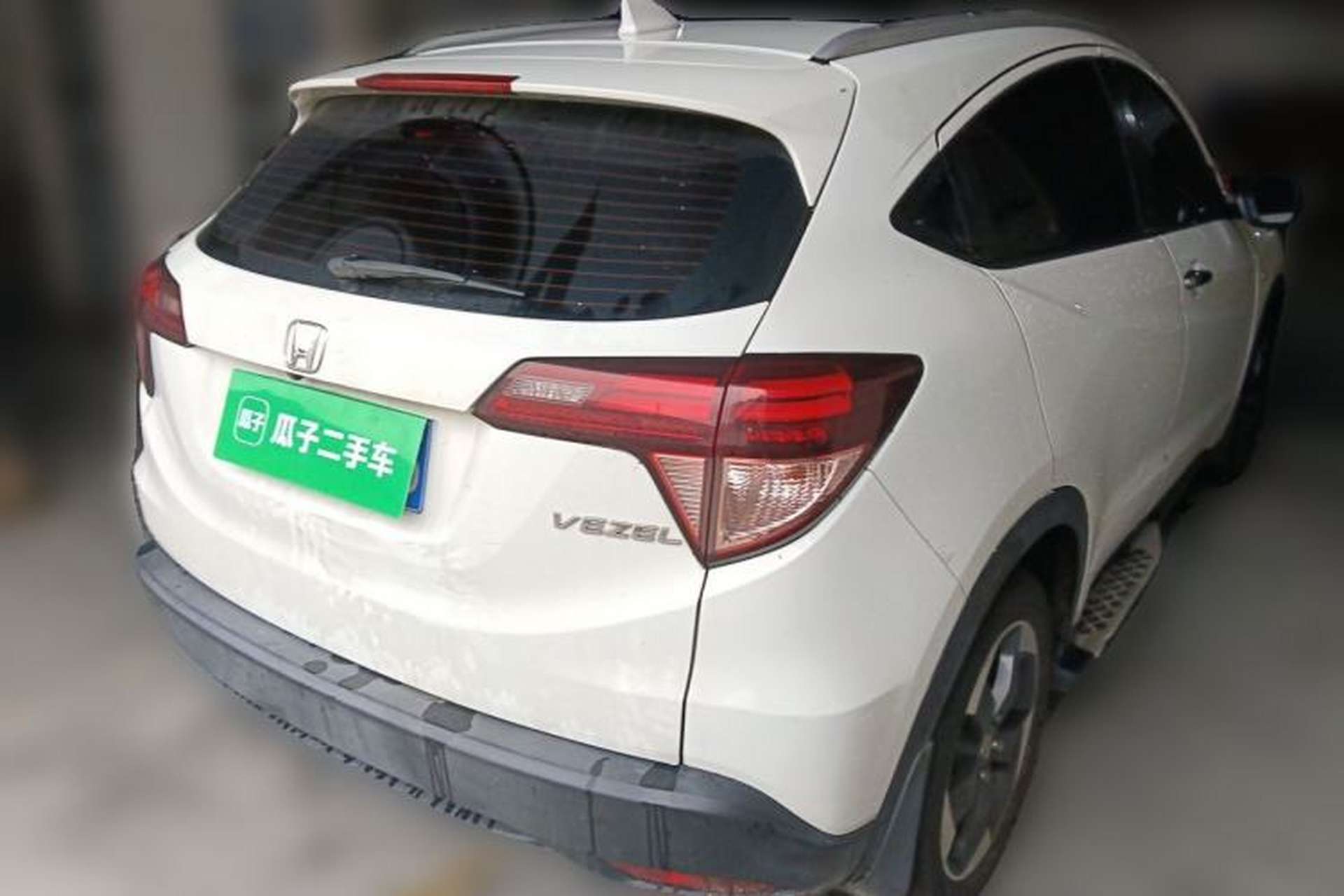 Used Honda Vezel 2017 1.8L CVT Front-Wheel Drive Pioneer Edition Rear Right 45 Deg