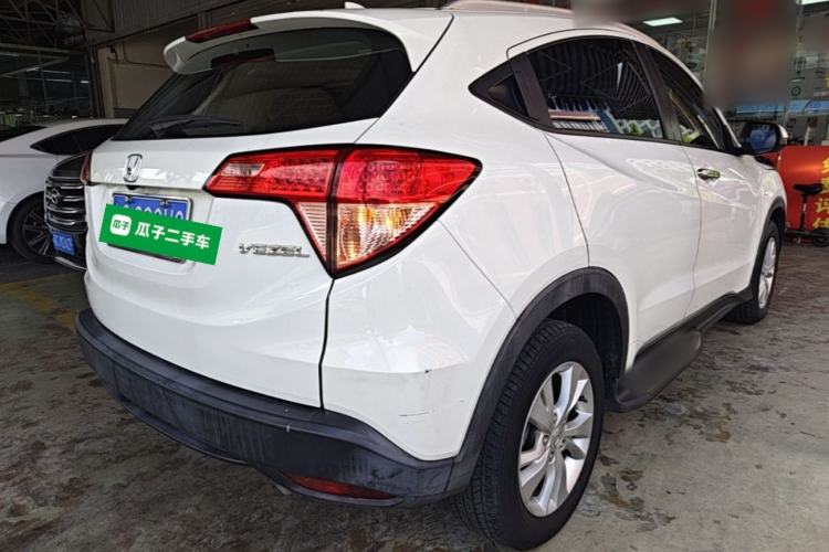 Used Honda Vezel 2017 1.5L CVT 2WD Comfort Model Rear Right 45 Deg