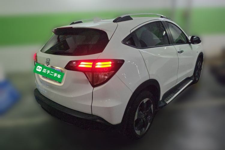 Used Honda Vezel 2017 1.8L CVT Front-Wheel Drive Pioneer Edition Rear Right 45 Deg