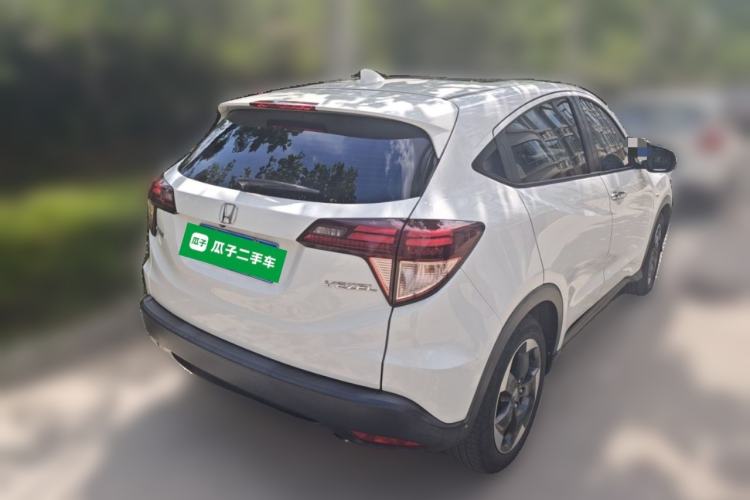 Used Honda Vezel 2017 1.8L CVT Front-Wheel Drive Pioneer Edition Rear Right 45 Deg