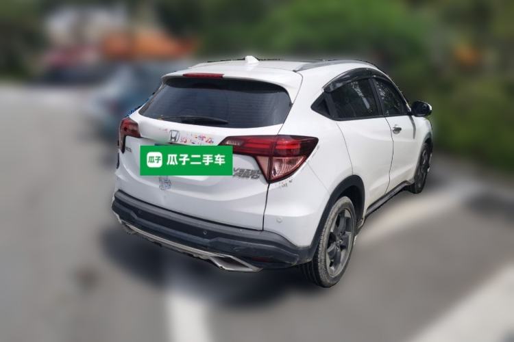 Used Honda Vezel 2017 1.8L CVT Two-Wheel Drive Luxury Model Rear Right 45 Deg
