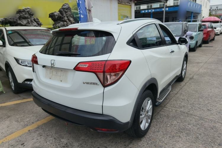 Used Honda Vezel 2017 1.5L CVT 2WD Comfort Model Rear Right 45 Deg