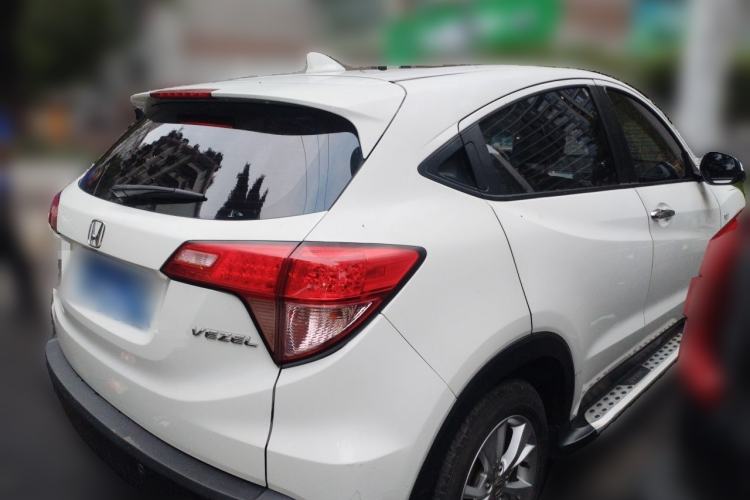 Used Honda Vezel 2017 1.5L CVT 2WD Comfort Model Rear Right 45 Deg