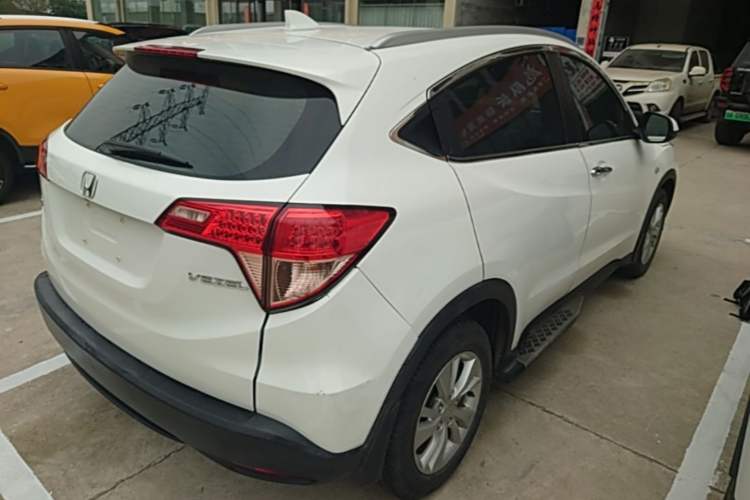 Used Honda Vezel 2017 1.5L CVT 2WD Comfort Model Rear Right 45 Deg