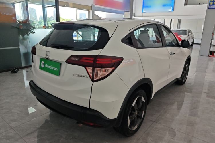 Used Honda Vezel 2017 1.8L CVT Front-Wheel Drive Pioneer Edition Rear Right 45 Deg