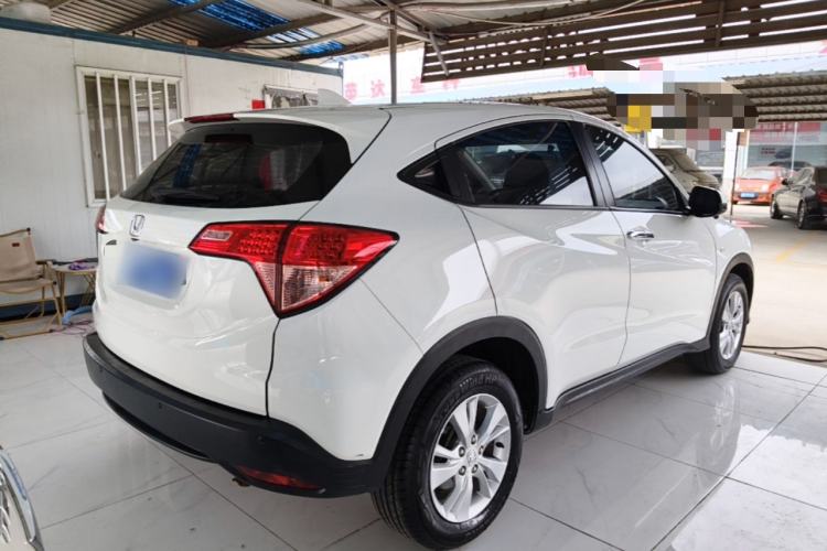 Used Honda Vezel 2017 1.5L CVT 2WD Comfort Model Rear Right 45 Deg