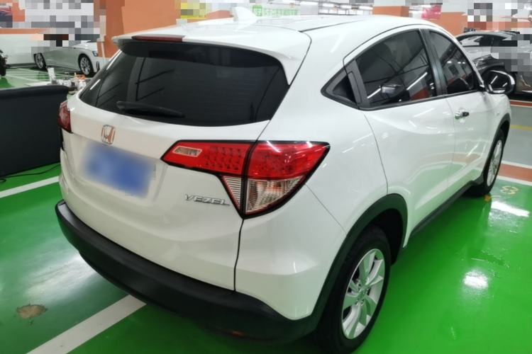 Used Honda Vezel 2017 1.5L CVT 2WD Comfort Model Rear Right 45 Deg