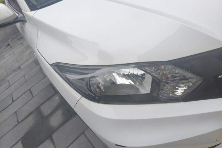 Used Honda Vezel 2017 1.5L CVT 2WD Comfort Model Right Front Headlight