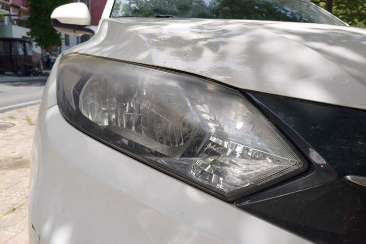 Used Honda Vezel 2017 1.5L CVT 2WD Comfort Model Right Front Headlight
