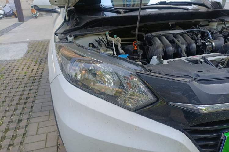 Used Honda Vezel 2017 1.5L CVT 2WD Comfort Model Right Front Headlight