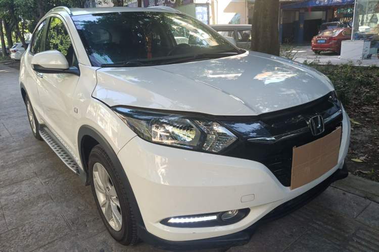 Used Honda Vezel 2017 1.5L CVT 2WD Comfort Model Right Front Headlight