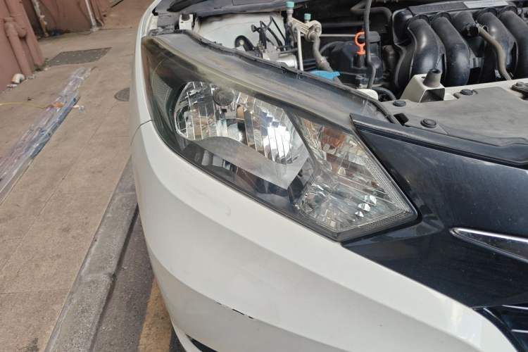 Used Honda Vezel 2017 1.5L CVT 2WD Comfort Model Right Front Headlight