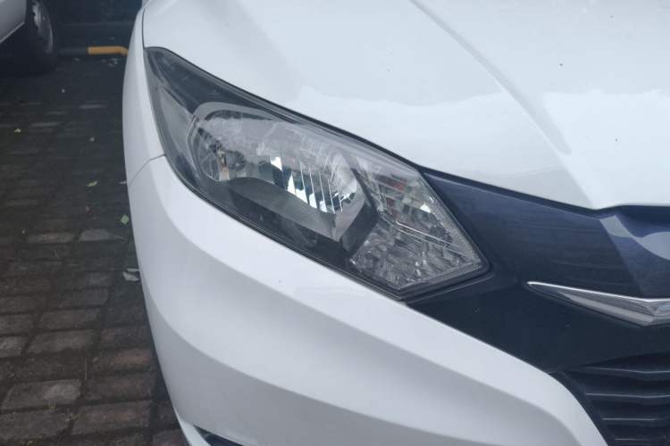 Used Honda Vezel 2017 1.5L CVT 2WD Comfort Model Right Front Headlight