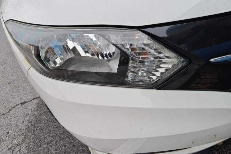 Used Honda Vezel 2017 1.5L CVT 2WD Comfort Model Right Front Headlight